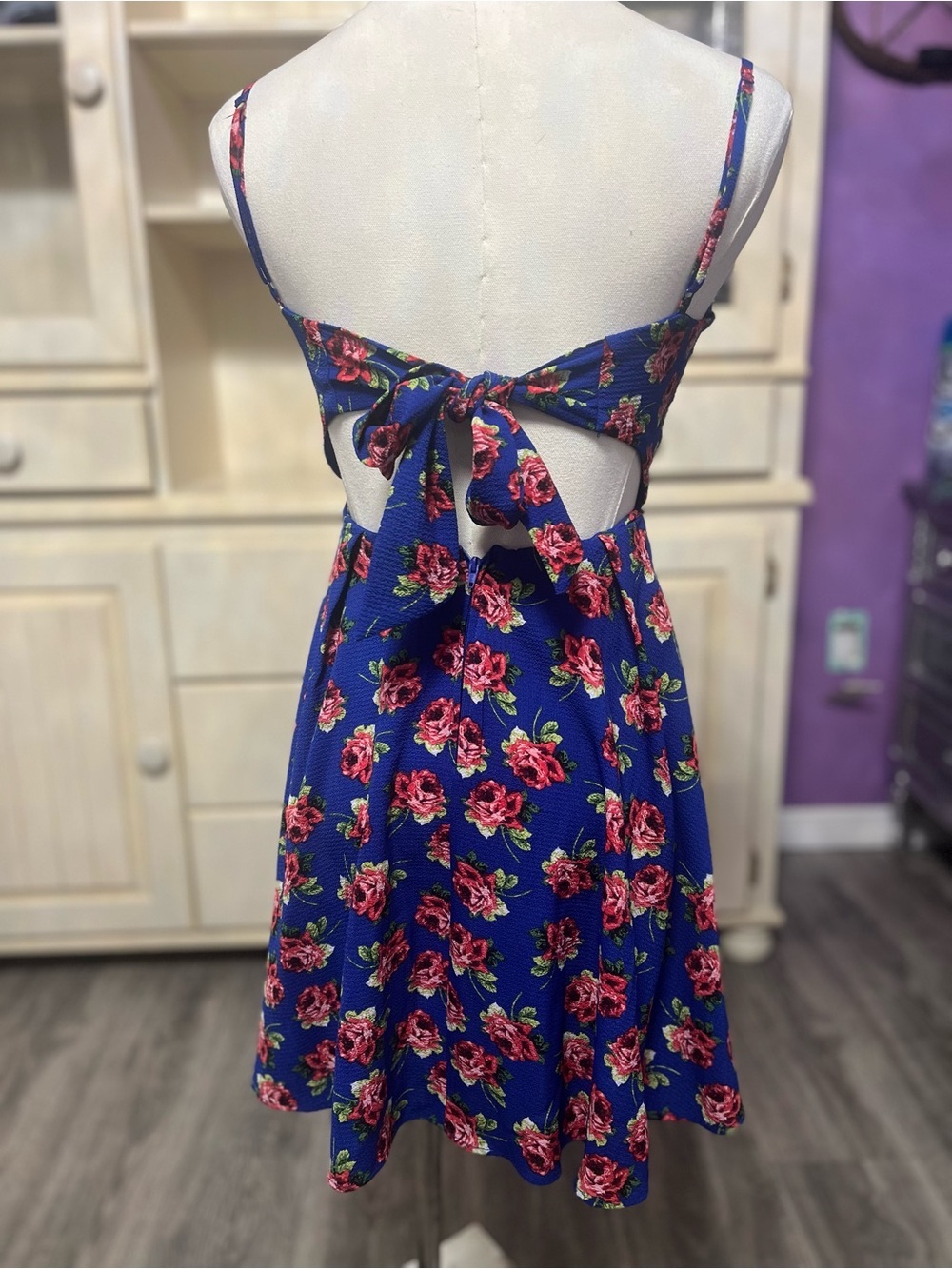Darlin Royal Blue Floral Skater Dress - Size Junior's 1/2 - Picture 7 of 12